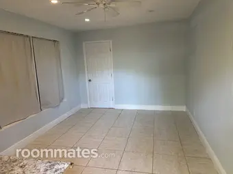 Room for rent in Dania Beach, FL $1200, house