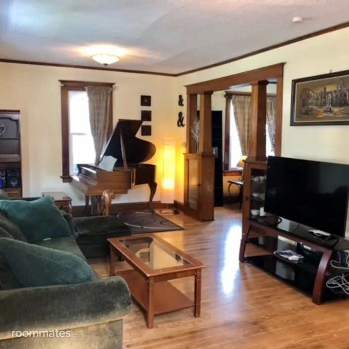Room for rent in Rochester, MN $690, house