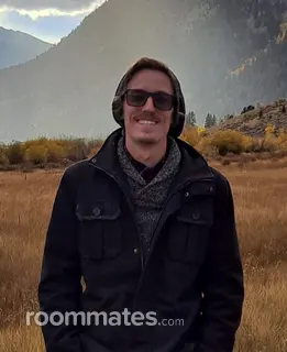 Roommate looking Portland, OR, $800