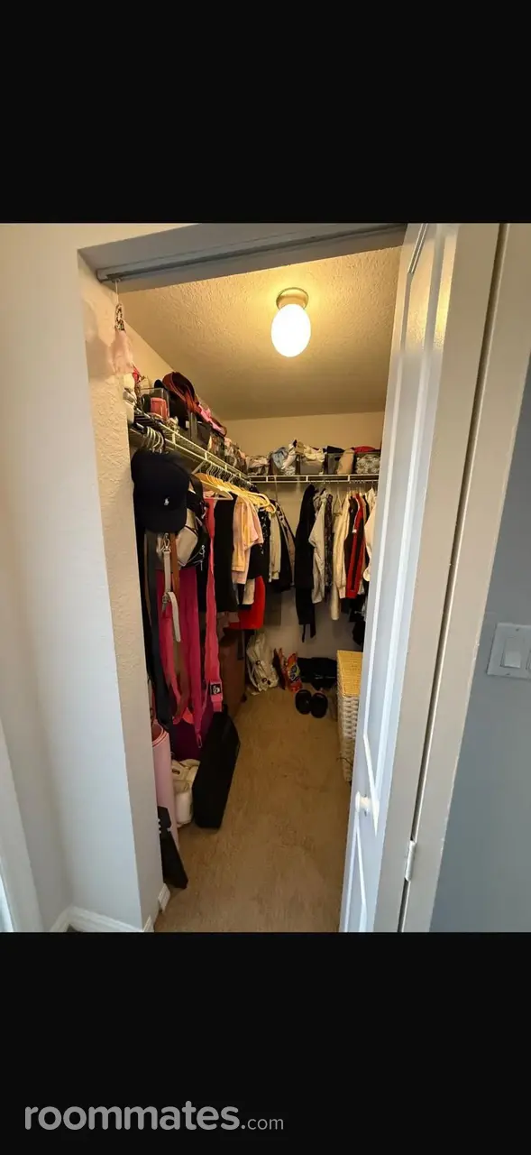 Profile photo 2 of 11