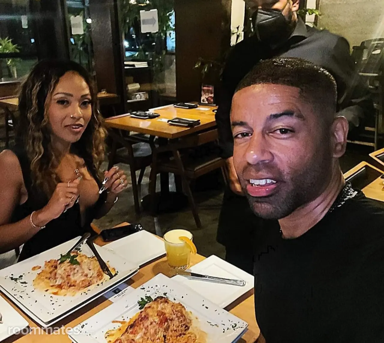 Profile photo 9 of 9