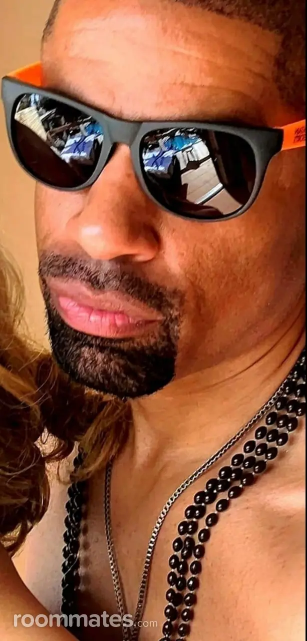 Profile photo 4 of 9