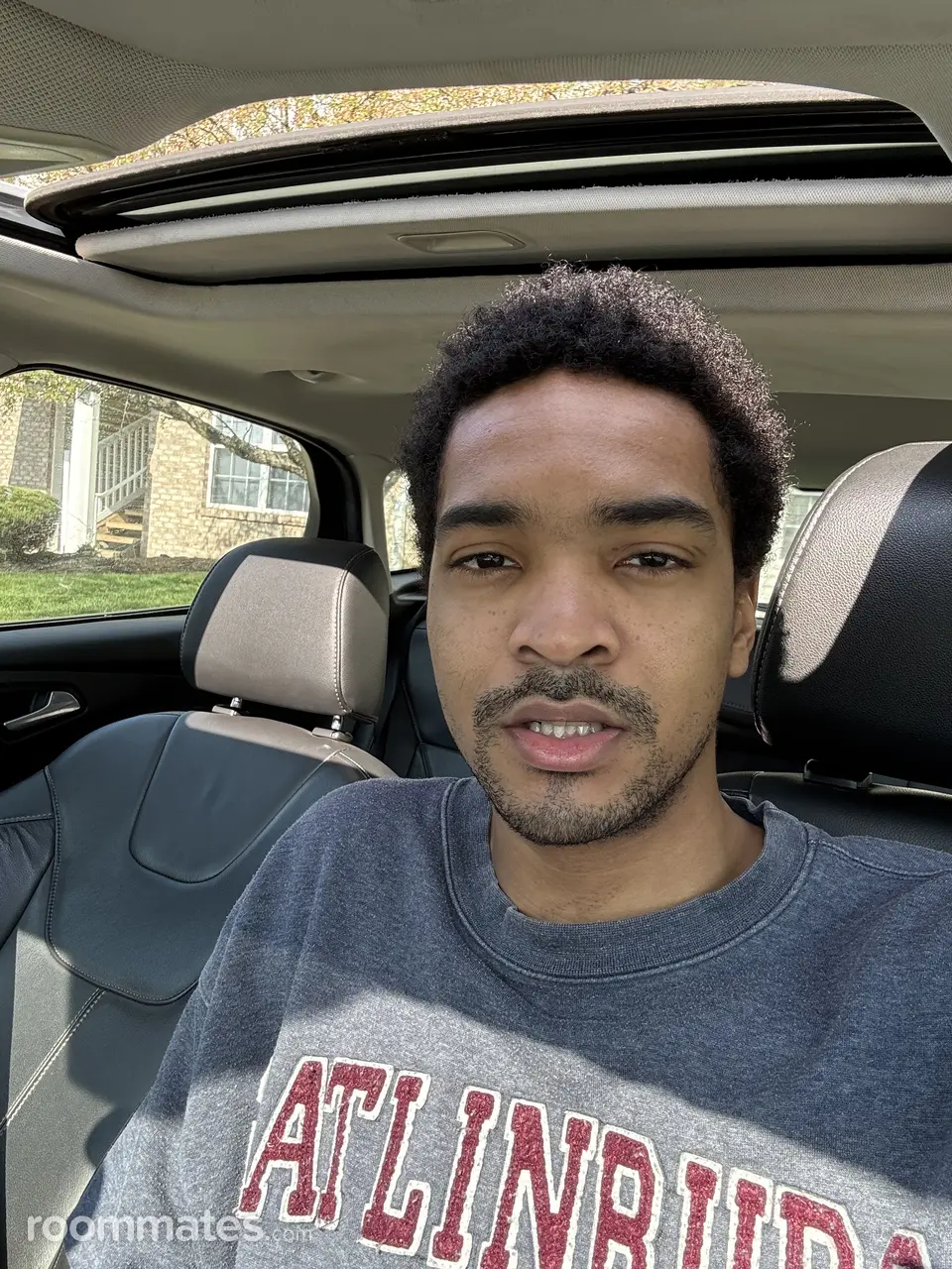 Profile photo 6 of 6