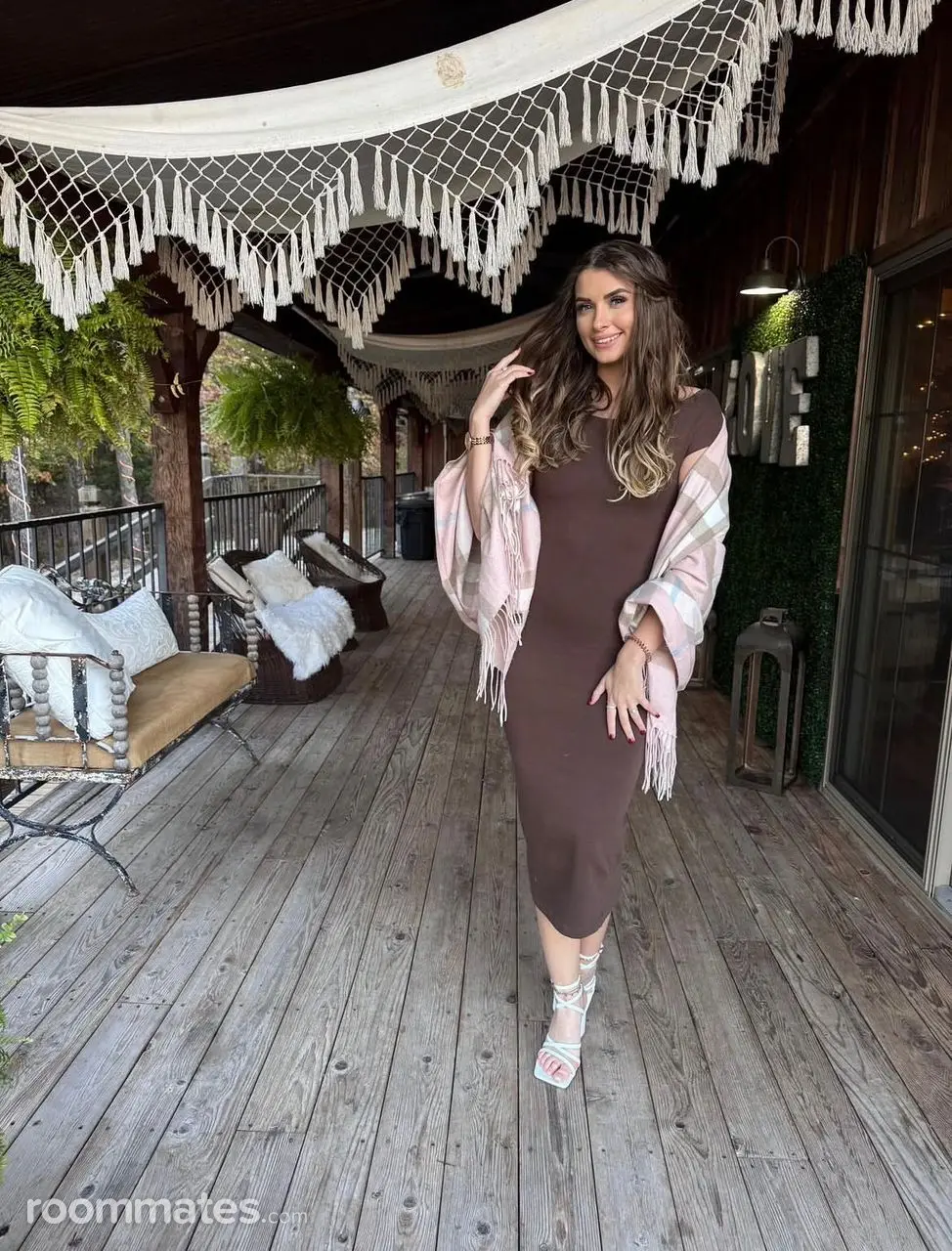 Profile photo 3 of 3