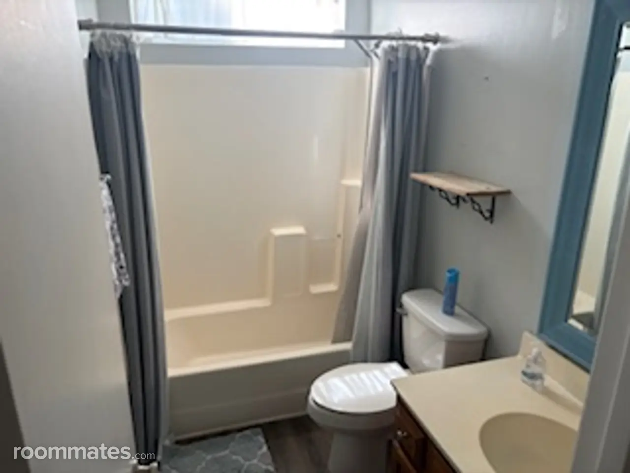 Profile photo 2 of 5