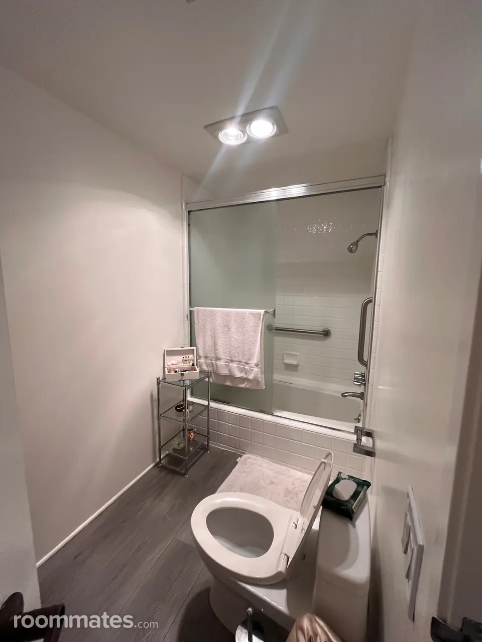 Profile photo 5 of 6