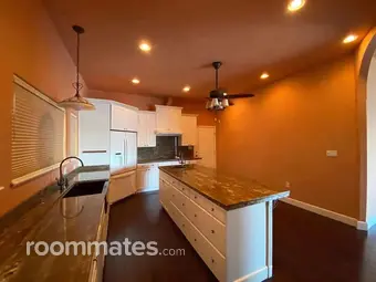 Room for rent in Kelseyville, CA $2500, apartment