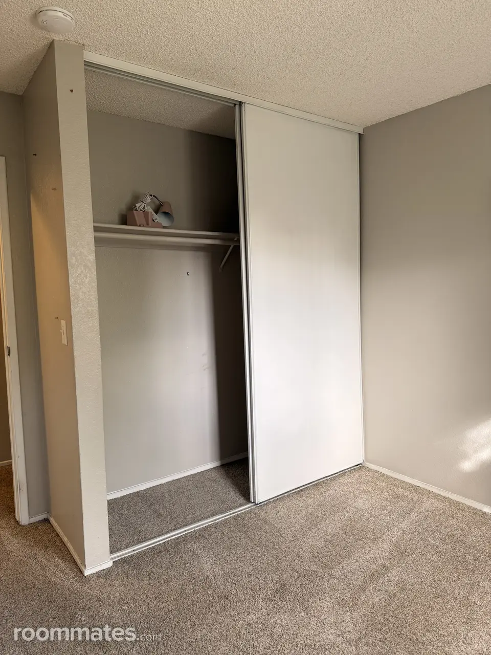 Profile photo 3 of 9