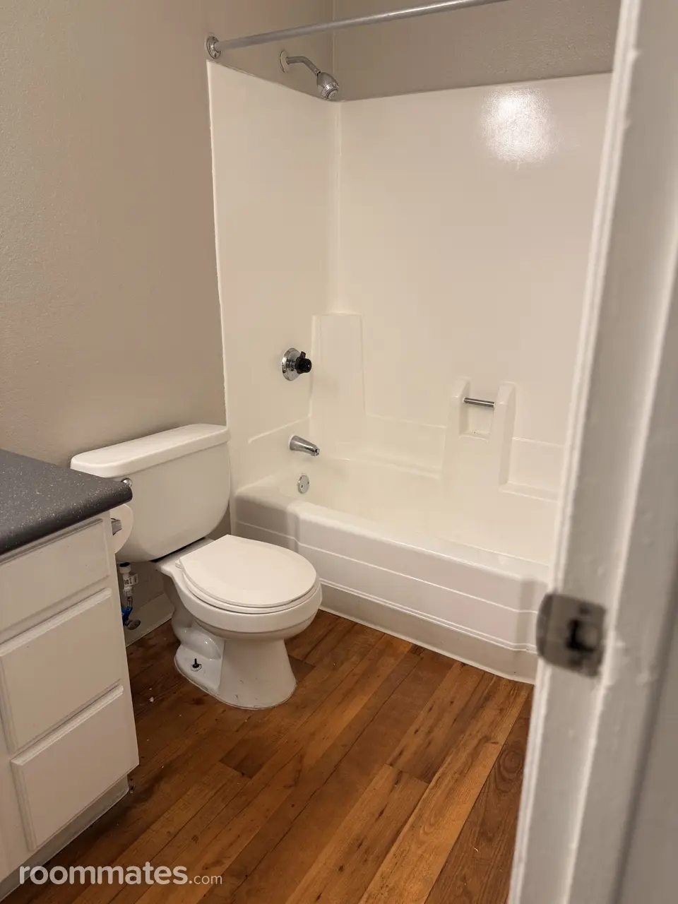 Profile photo 5 of 9