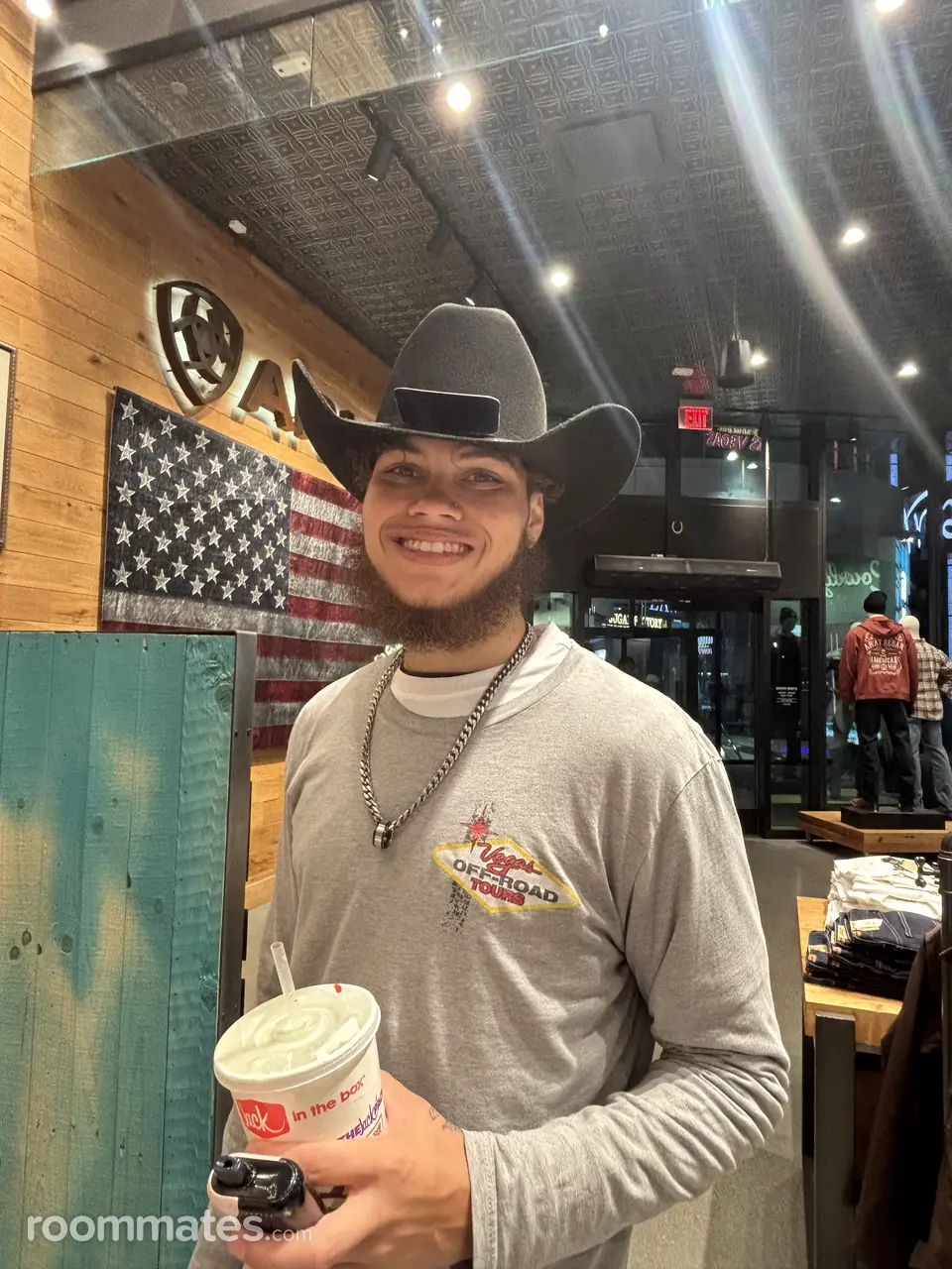 Profile photo 4 of 5