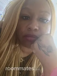 Roommate looking Aurora, IL, $700