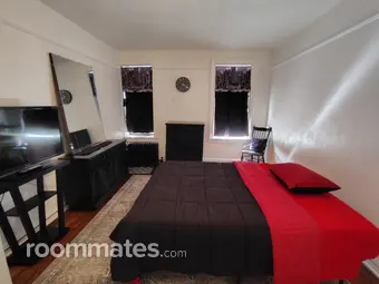 Room for rent in New York, NY $900, condo