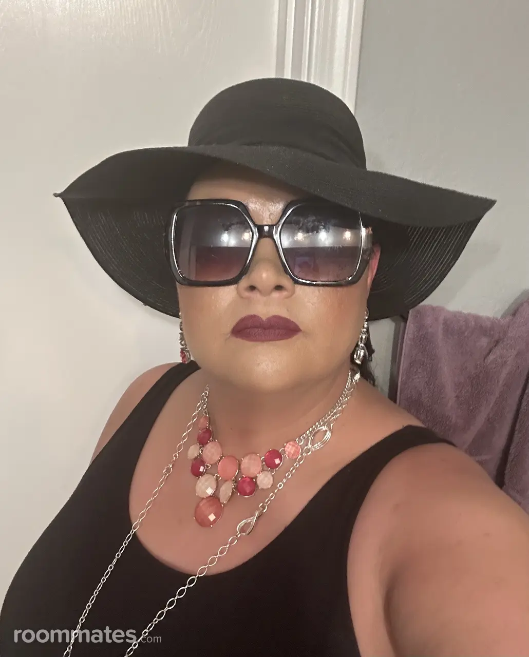 Profile photo 13 of 16