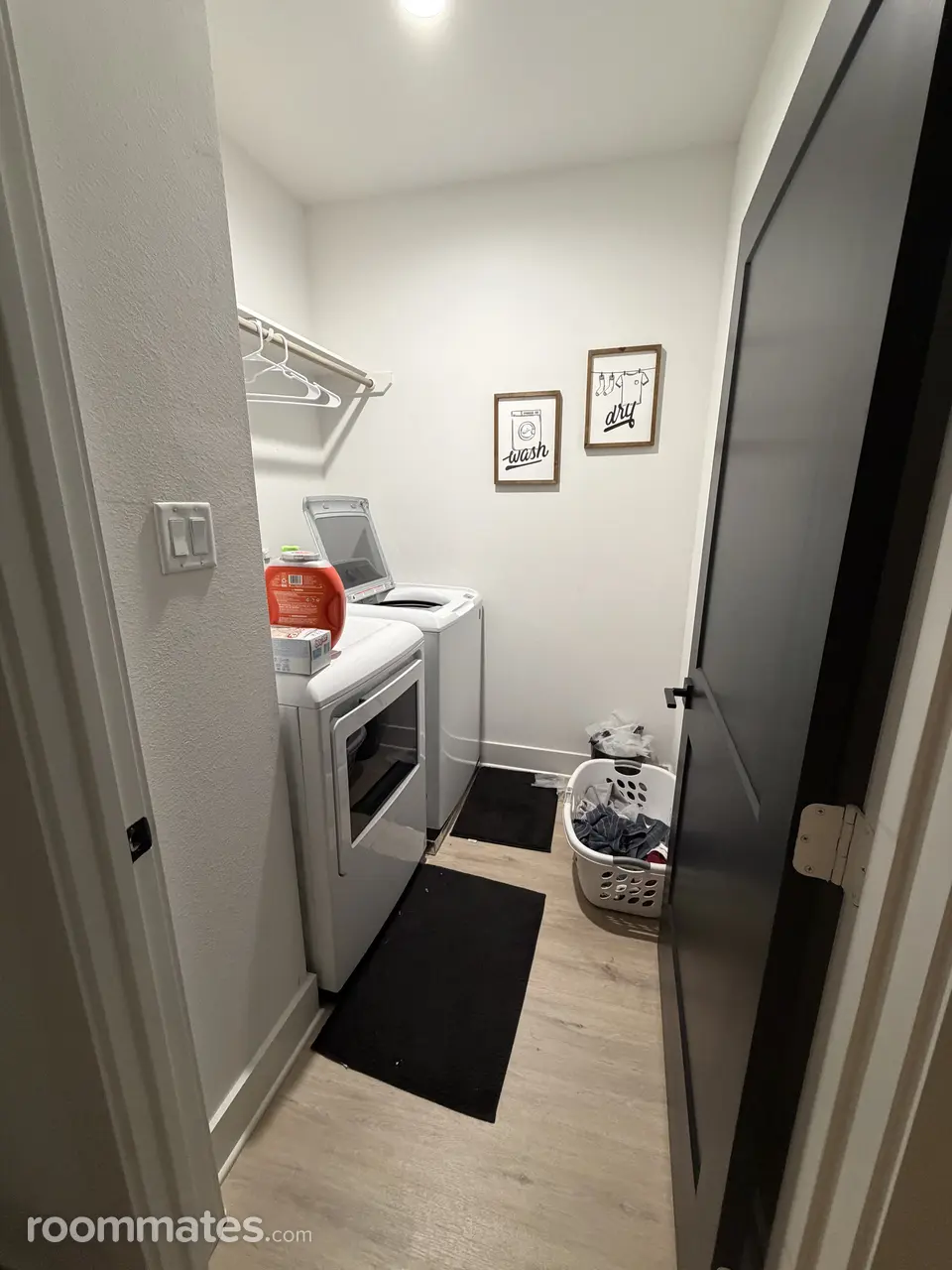 Profile photo 3 of 8