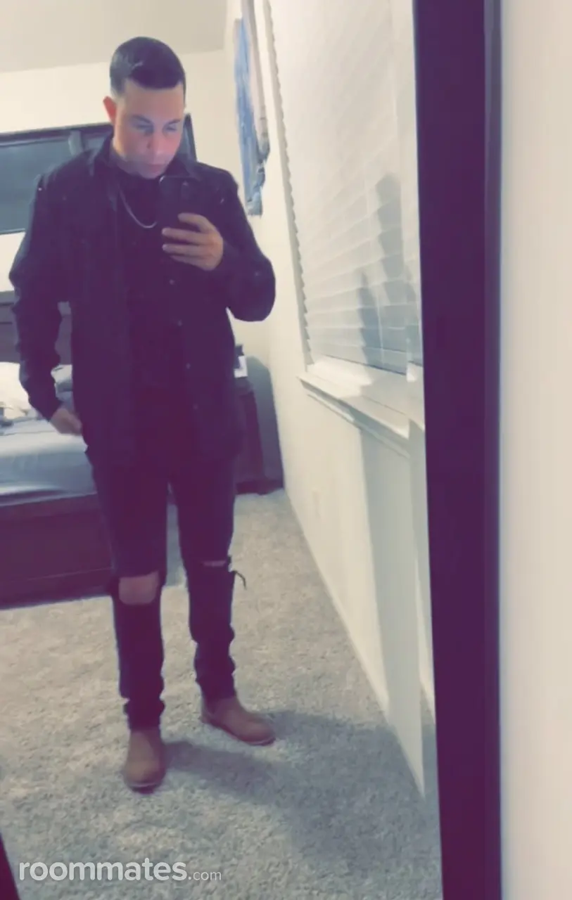 Profile photo 6 of 8