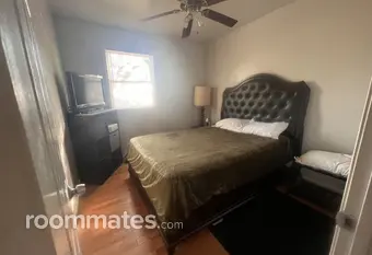 Room for rent in Granite City, IL $550, house