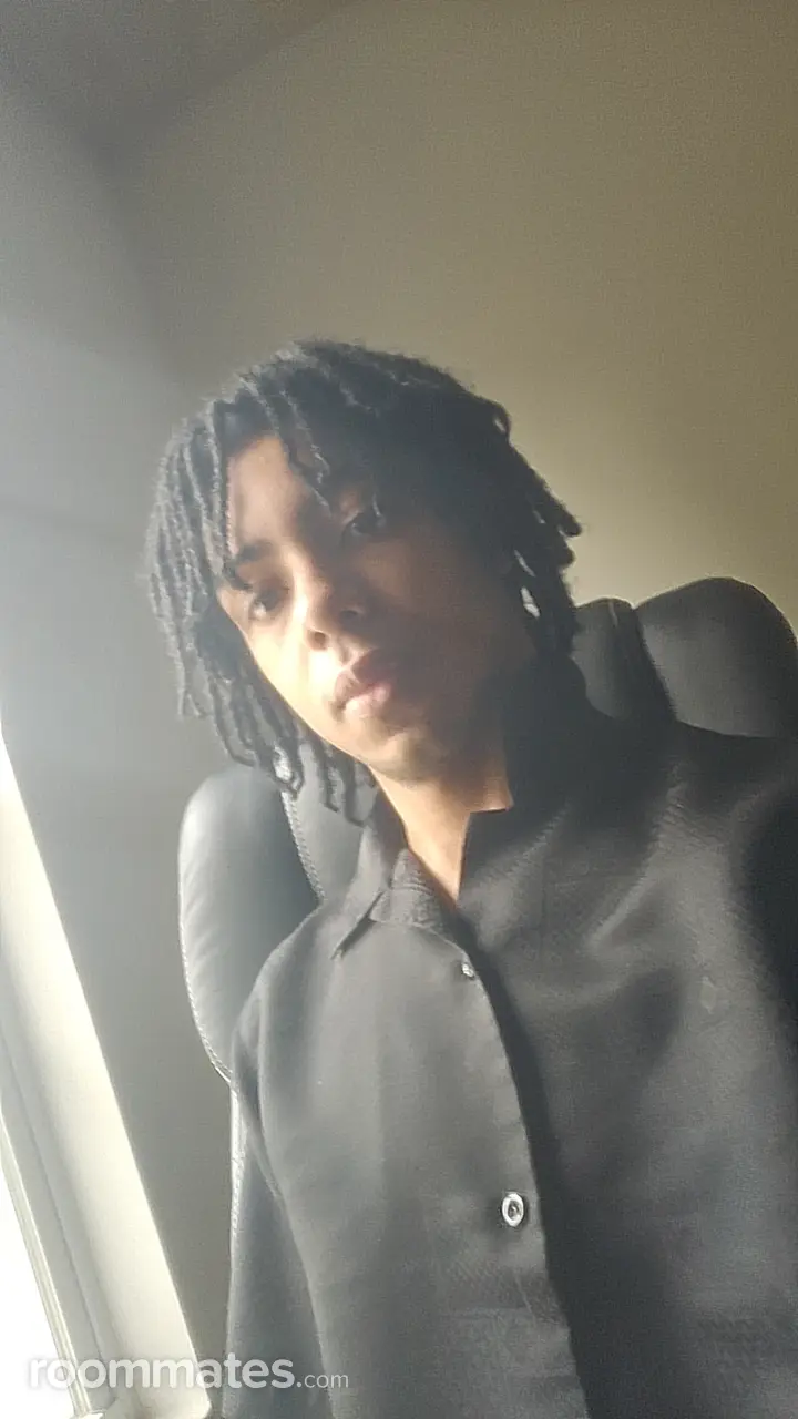 Profile photo 8 of 11