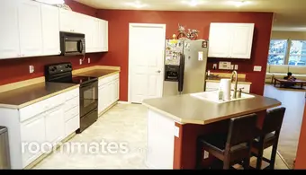 Room for rent in Renton, WA $1800, house