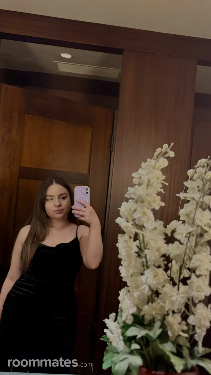 Profile photo 2 of 2