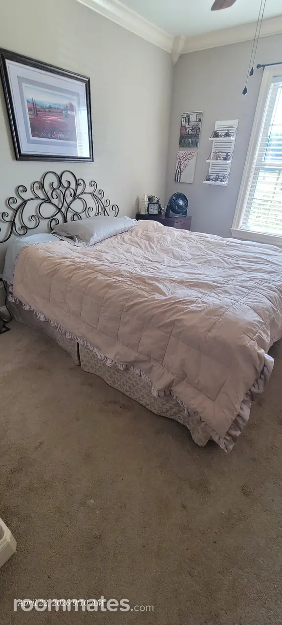 Profile photo 2 of 3