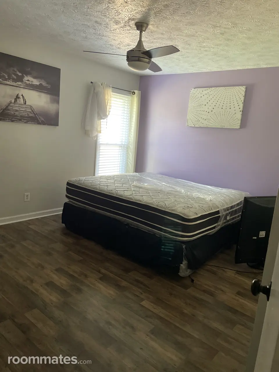 Profile photo 2 of 3