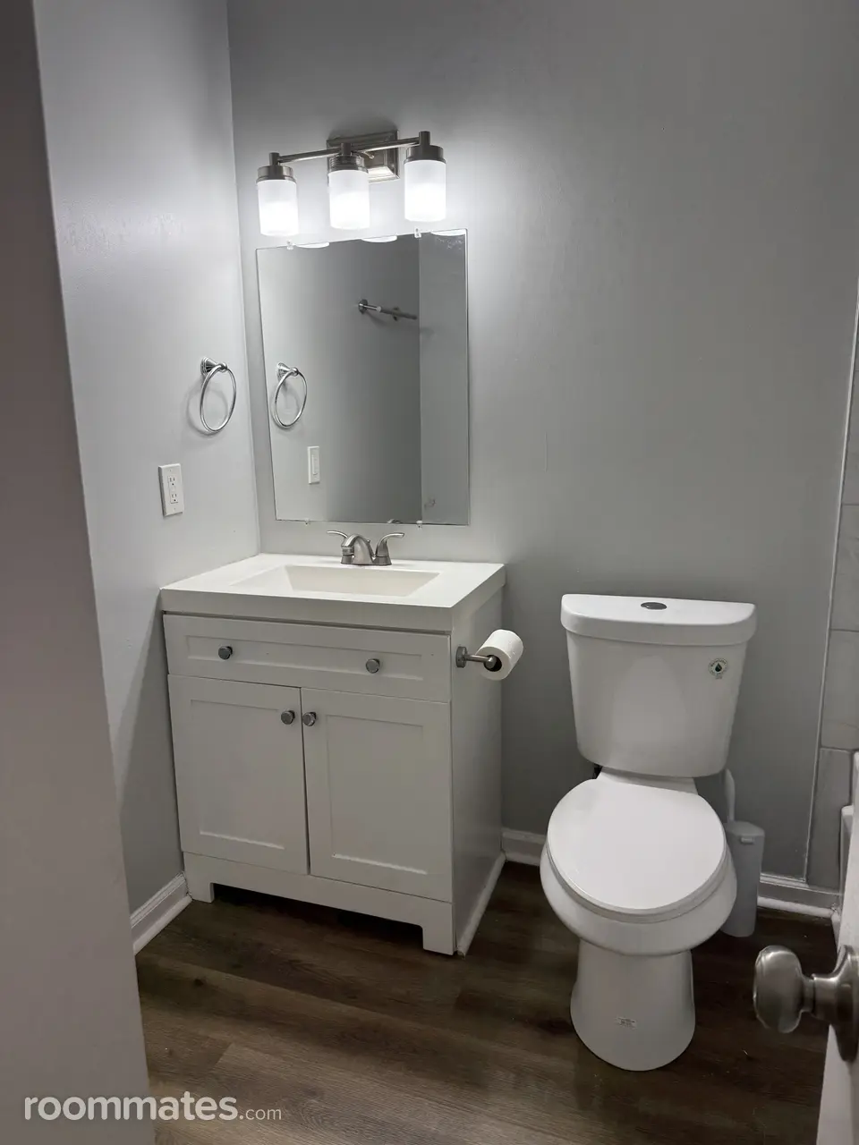 Profile photo 5 of 11