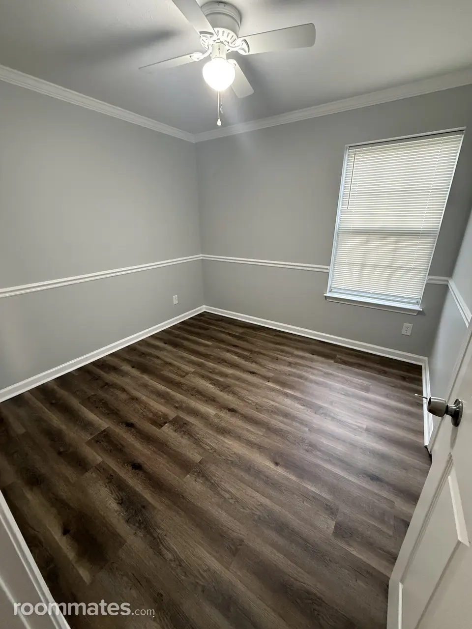 Profile photo 2 of 11