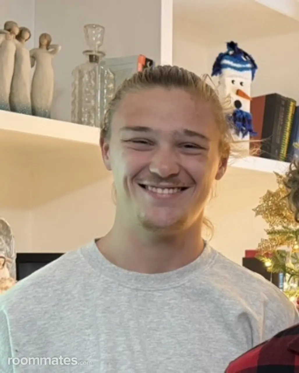 Profile photo 11 of 11