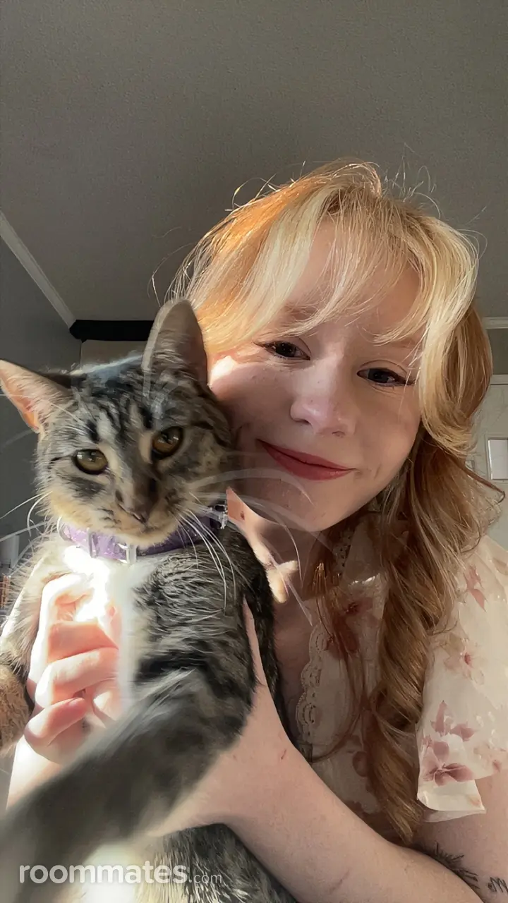 Profile photo 3 of 3