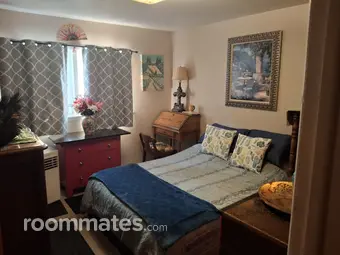 Room for rent in Fairport, NY $850, house