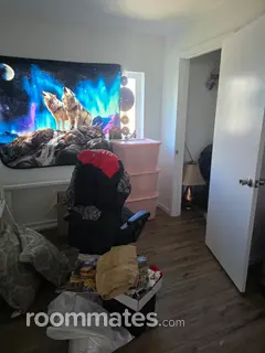 Room for rent in South Hill, WA $1000, house