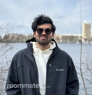 Roommate looking Cupertino, CA, $1700