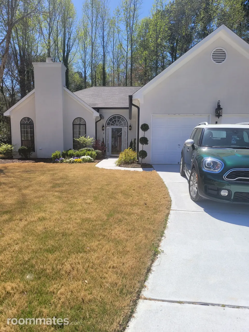 Profile photo 3 of 8