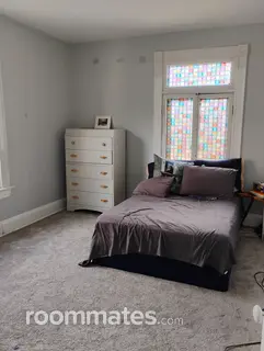 Room for rent in Cincinnati, OH $600, house