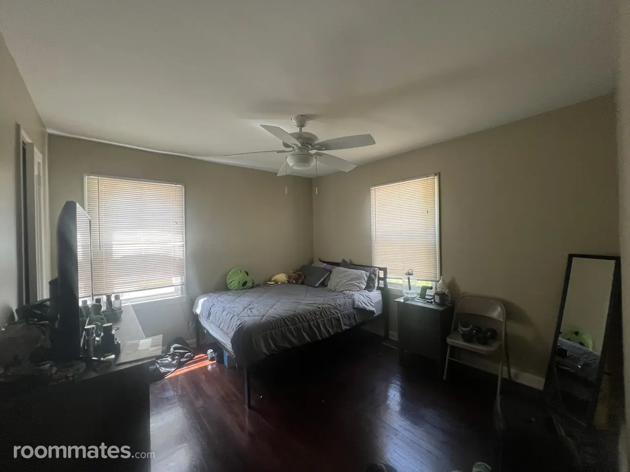 Profile photo 2 of 16