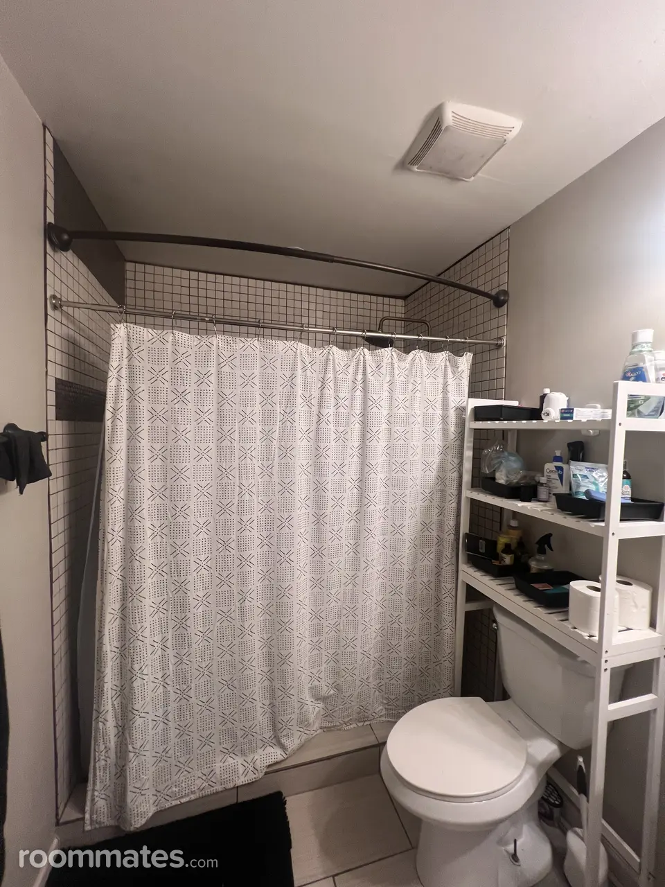 Profile photo 4 of 16