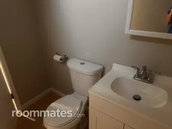 Room for rent in Colorado Springs, CO $900, house
