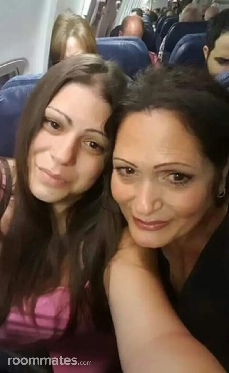 Profile photo 6 of 8