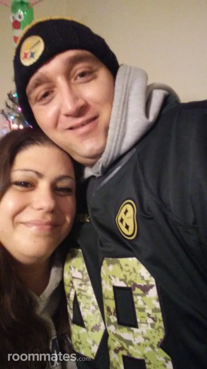 Profile photo 4 of 8