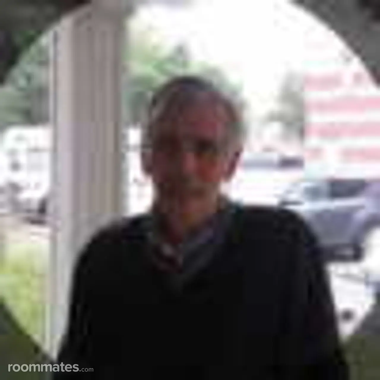 Profile photo 4 of 5