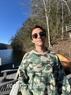 Roommate looking North Adams, MA, $1000