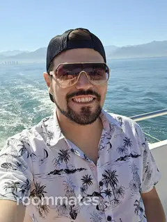 Roommate looking Lake Forest, CA, $1800