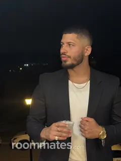 Roommate looking Methuen, MA, $1100