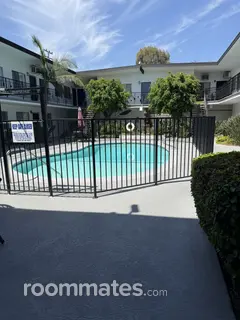 Room for rent in Long Beach, CA $1500, apartment