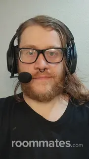 Roommate looking Portland, OR, $1000