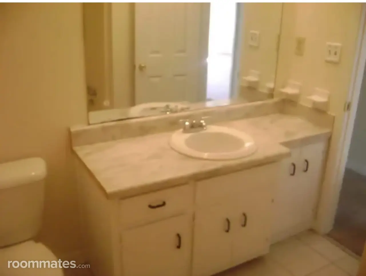 Profile photo 2 of 8