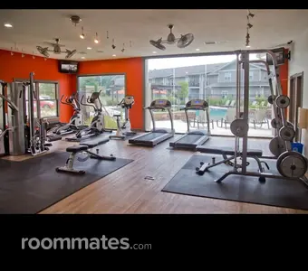Room for rent in Raymore, MO $1350, apartment