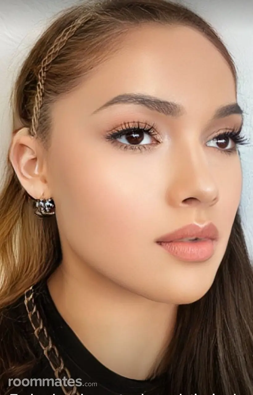 Profile photo 5 of 11