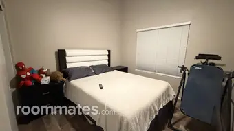 Room for rent in Phoenix, AZ $1300, house