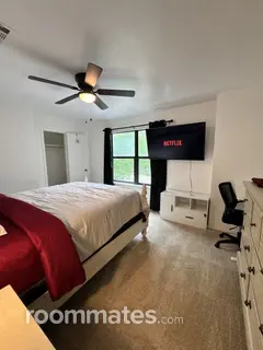 Room for rent in Kyle, TX $775, house